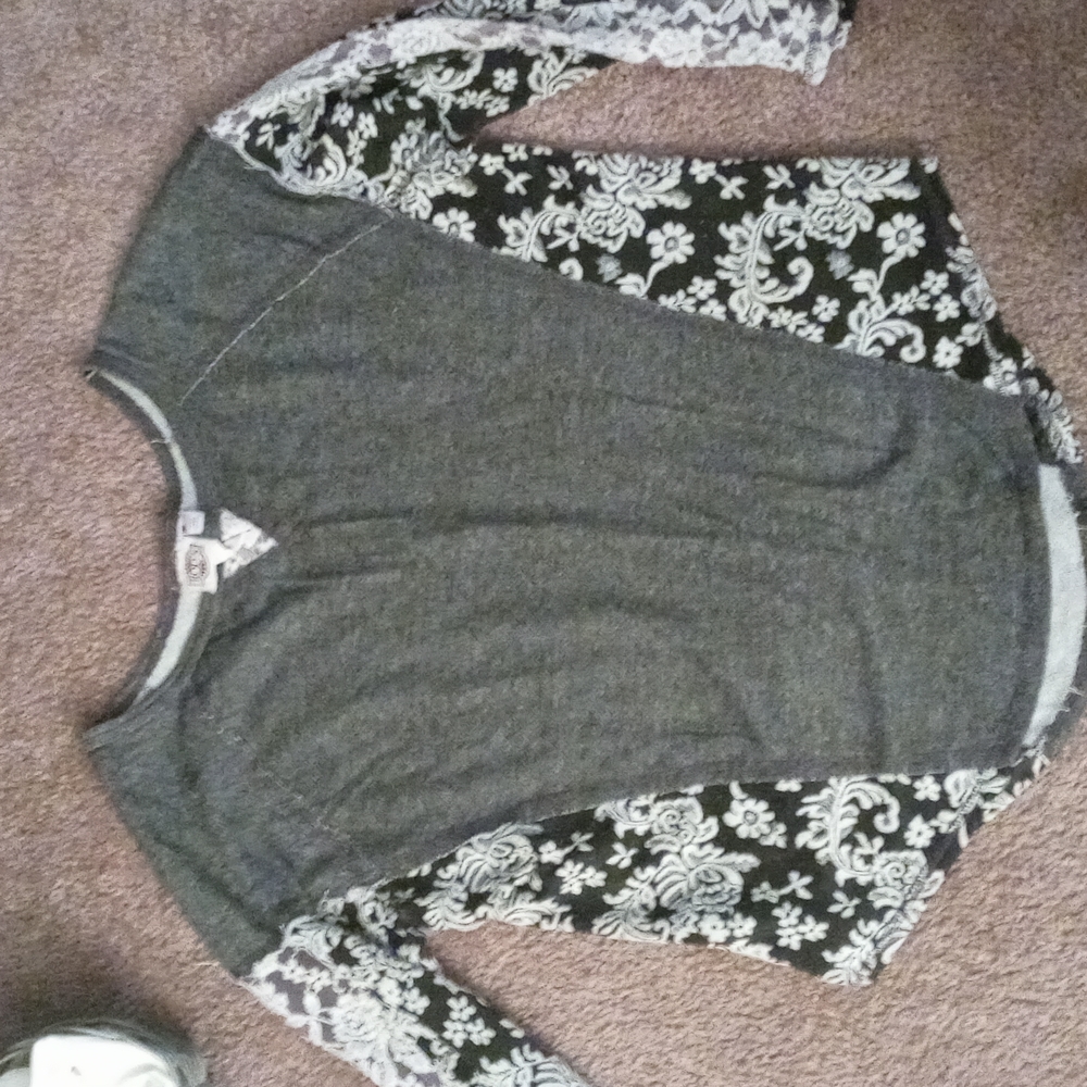 XL long sleeve shirt
